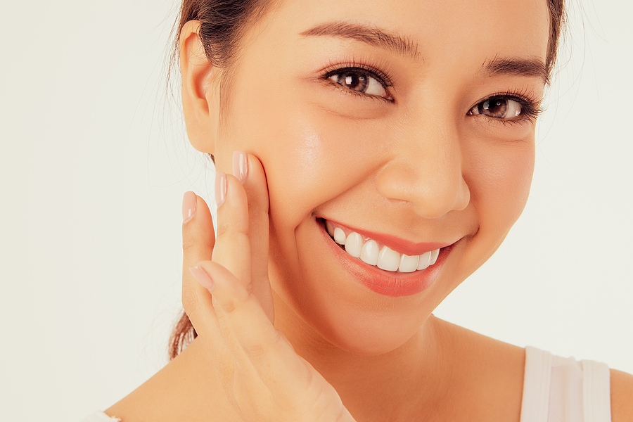 How to Brush Your Teeth the Right Way